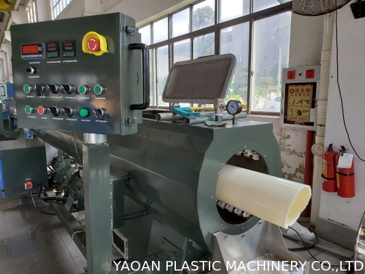 Gli ABS convogliano la macchina con la linea di produzione della capacità 50-800kg/H dell'estrusione