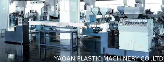 Nuovo tipo pp, macchina di plastica del rattan del PVC, del PE per fare 3 colori, 2 colori e singola plastica di colore per la canna/sedia/Teapoy