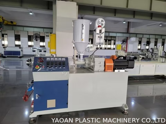 Macchina per l'estrusione di tubi capillari in PP PC PETG per la produzione di tubi di paglia di piccole dimensioni ad alta produzione